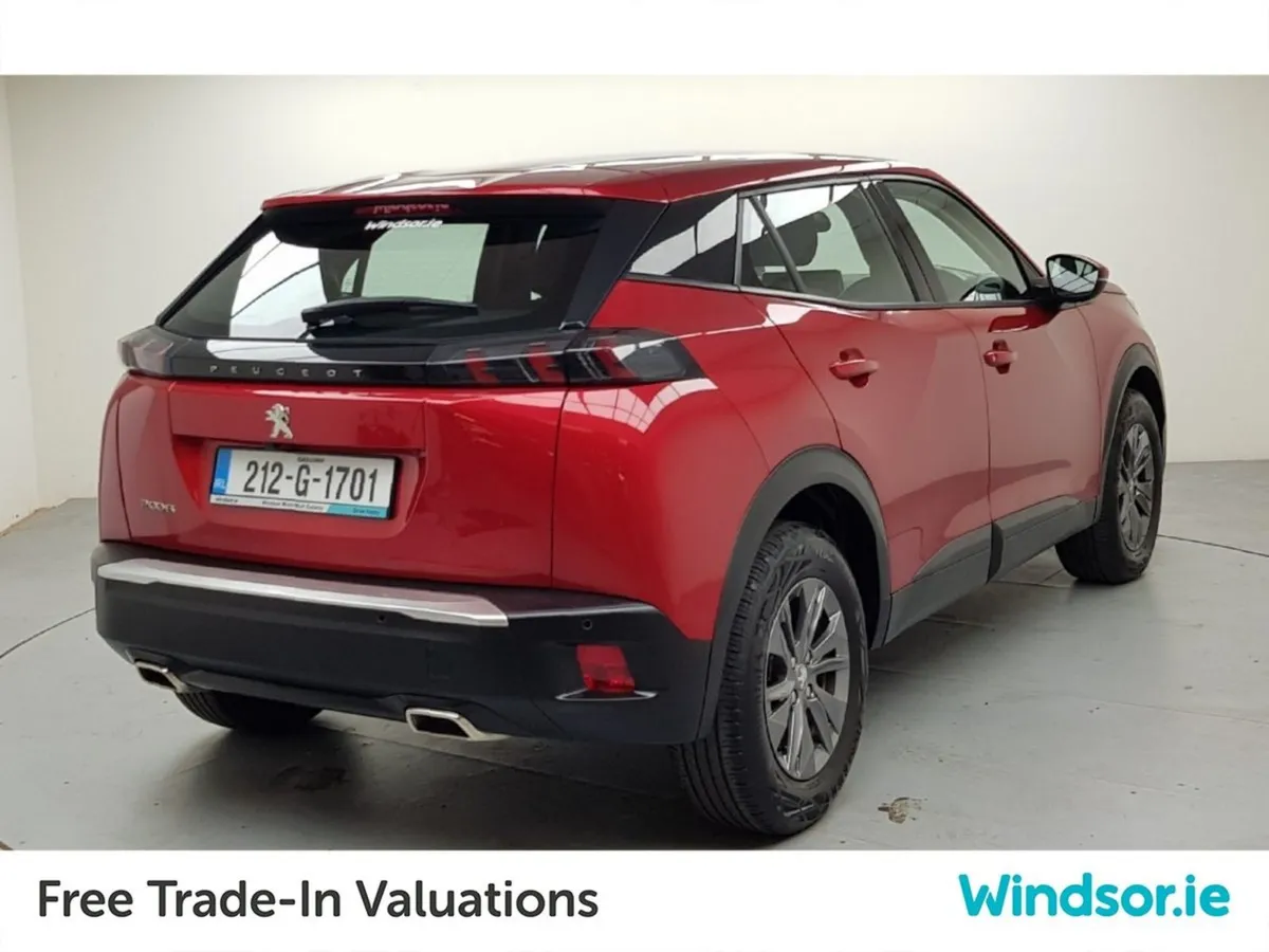 Peugeot 2008 1.2 Puretech 130bhp Auto Active - Image 4