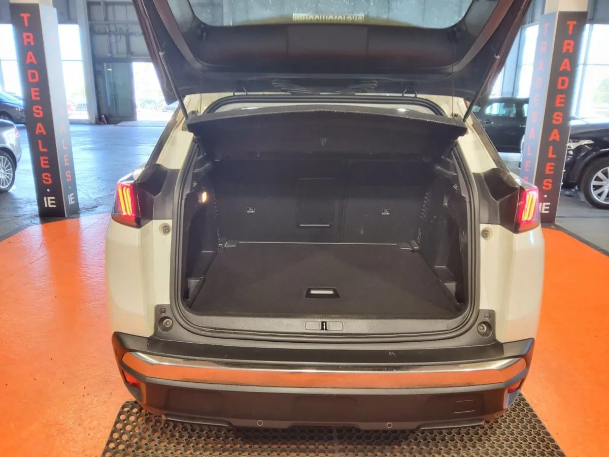 Peugeot 3008 1.5 Bluehdi 130bhp Allure - Image 4