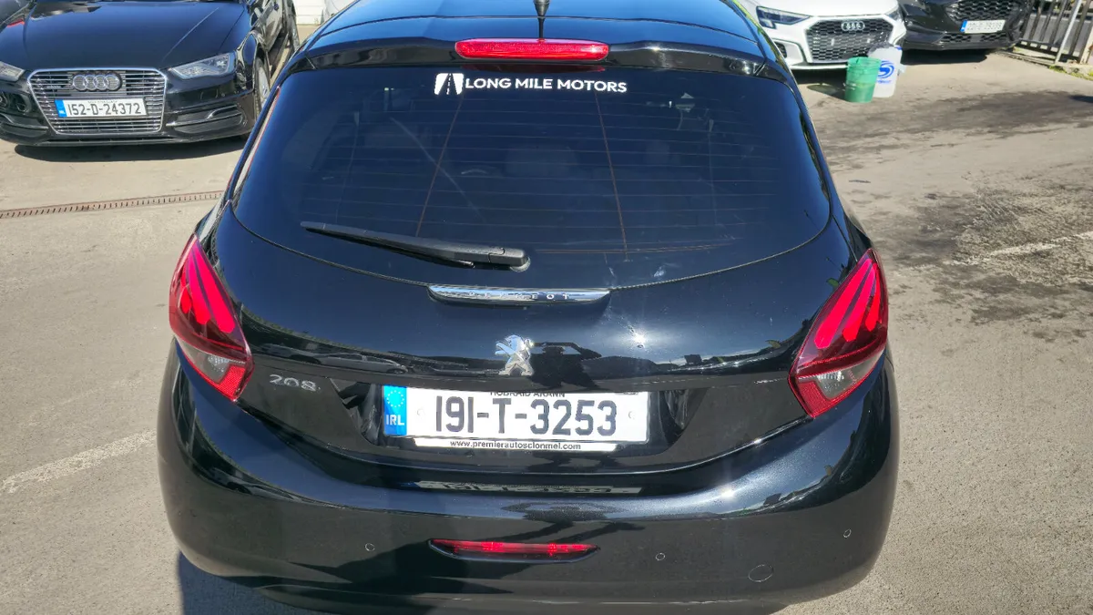 Peugeot 208 2019 AA APPROVED - Image 4