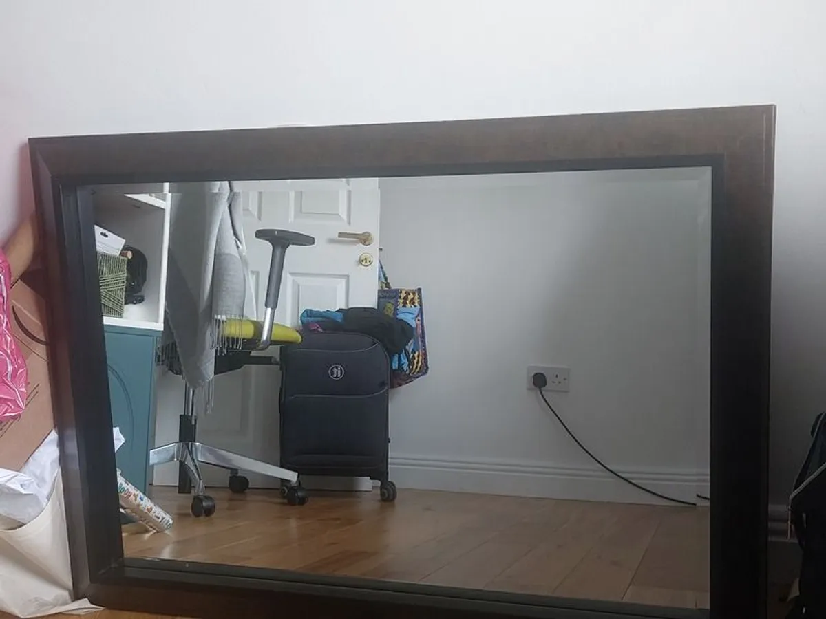 Mirror - Image 1