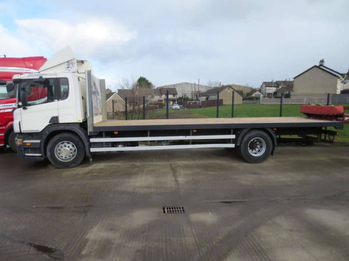 2009 Scania P230 4x2 rigid truck - Image 4