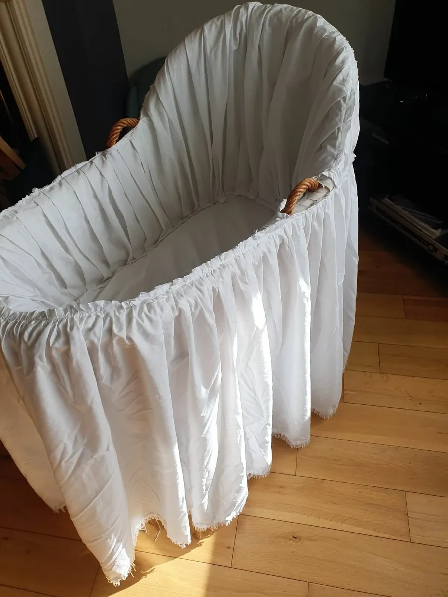 Moses Basket - Image 1