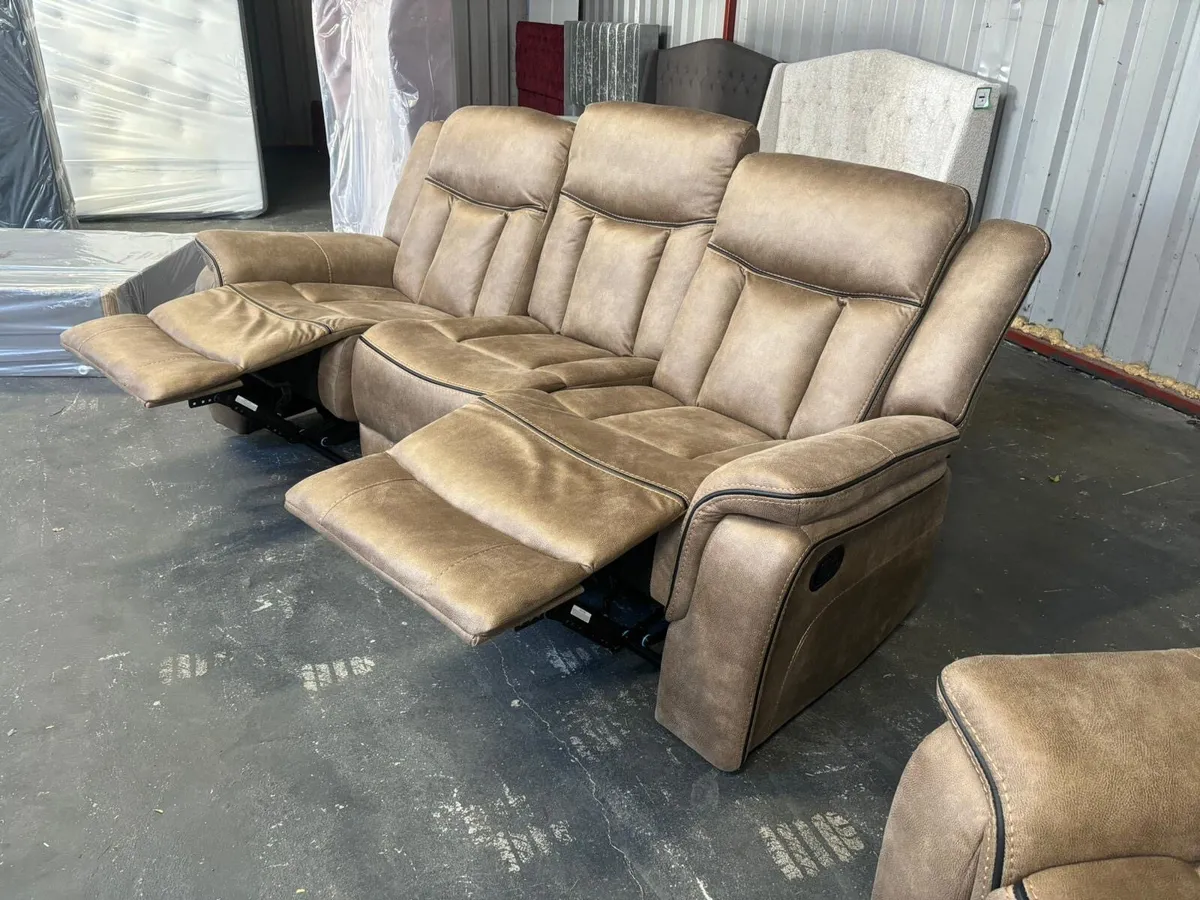 😍all new Westbrook recliner now available😍 - Image 2