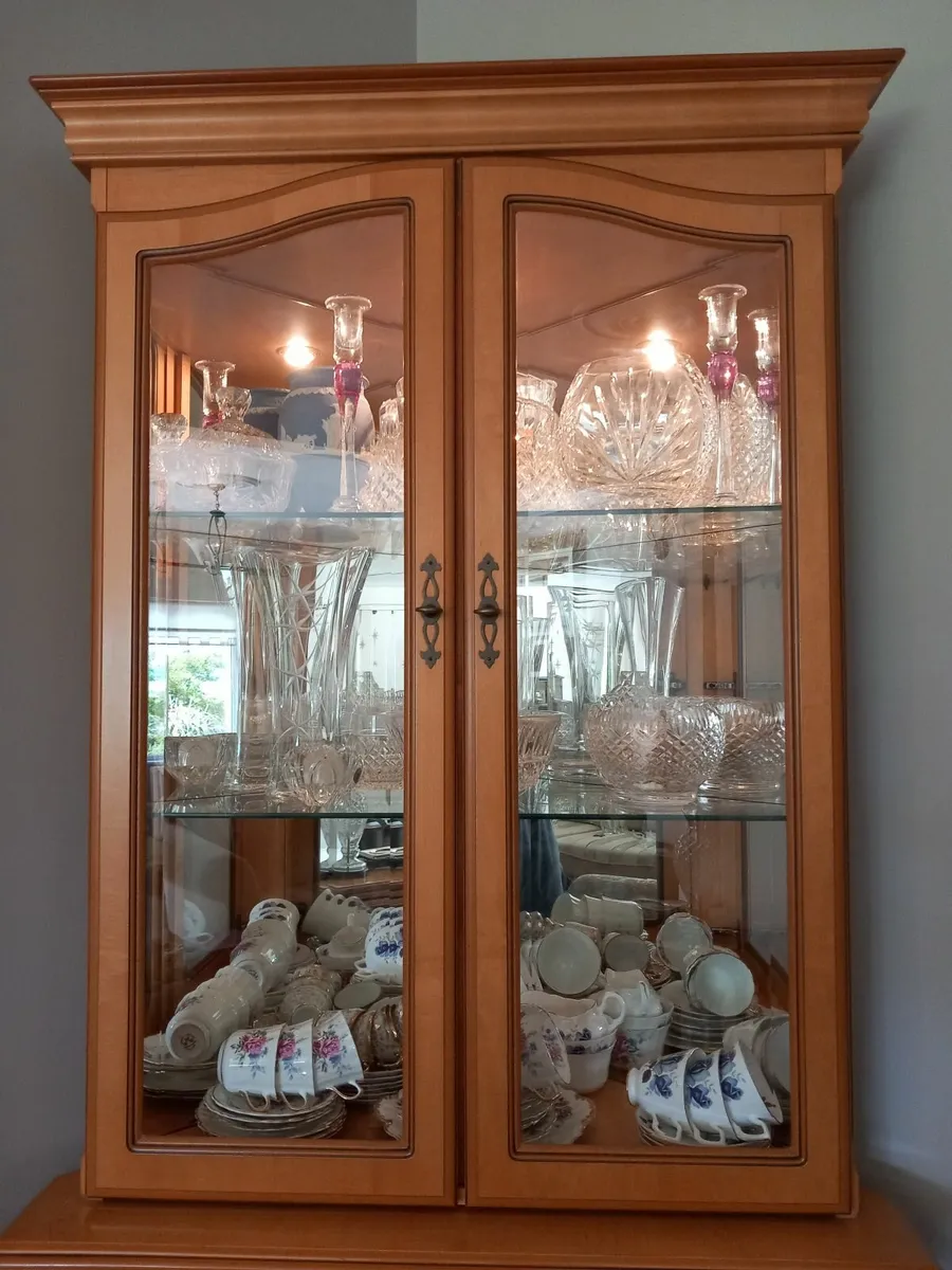 Corner Display Unit - Image 2