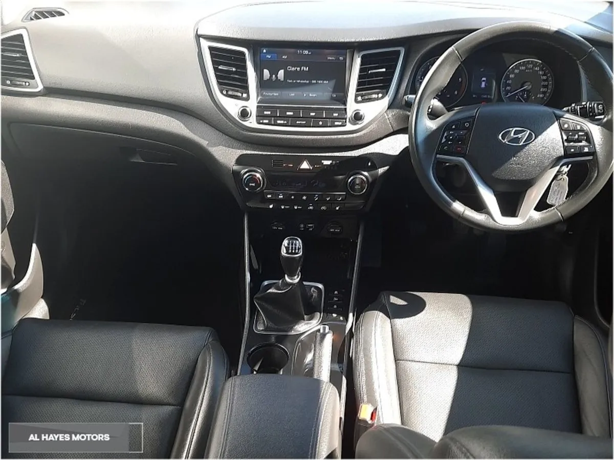 Hyundai Tucson  full Leather 1.7 D Executive SE - Image 2