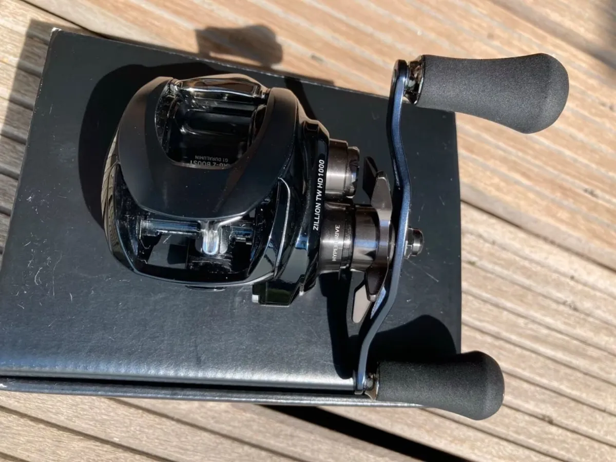 Daiwa 22 Zillion TW HD 1000HL - Image 3