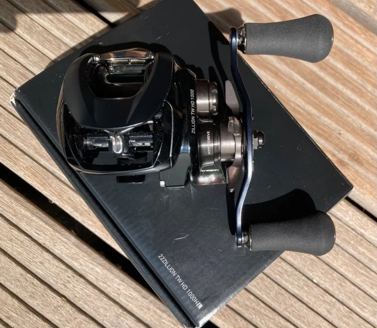 Daiwa 22 Zillion TW HD 1000HL - Image 1