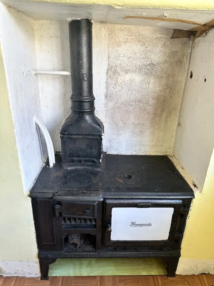 Antique Cast-Iron Boiler/Cooker