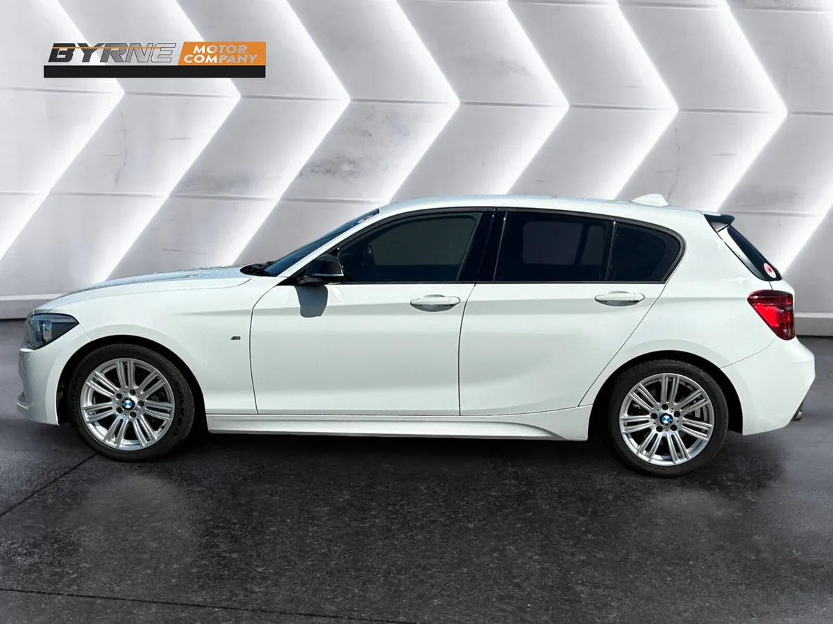 BMW 116i MSPORT AUTO, 2015 - Image 4