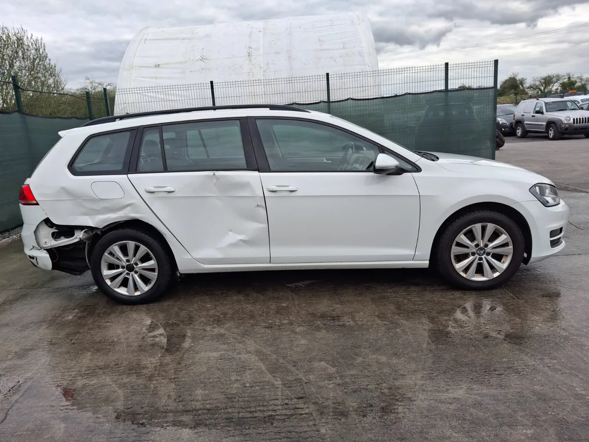152 Volkswagen Golf Comfortline TDI - Image 3
