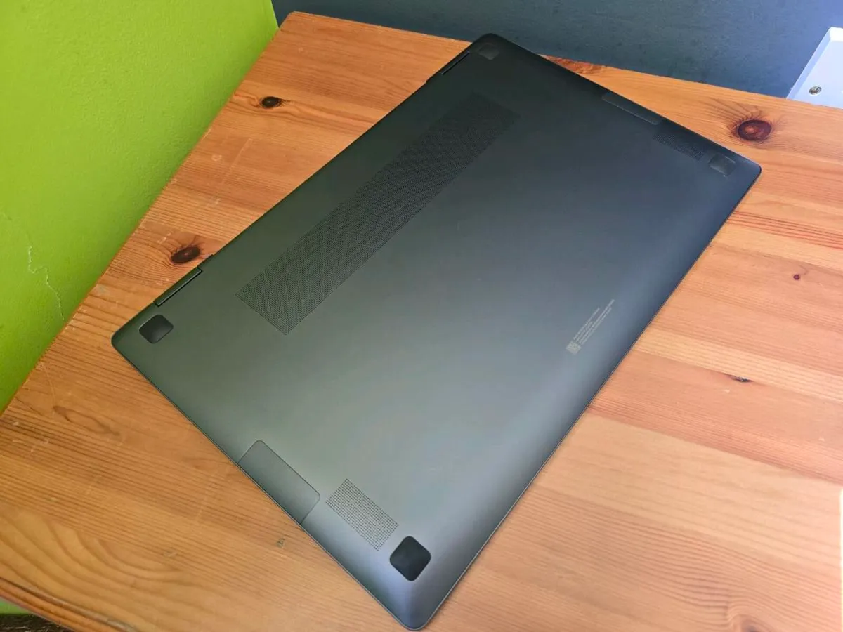 Samsung Galaxy Book3 360 - Image 3