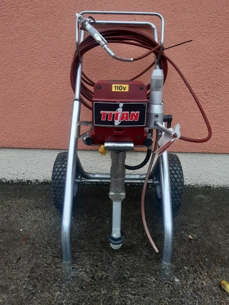 Airless paint sprayer - Image 1