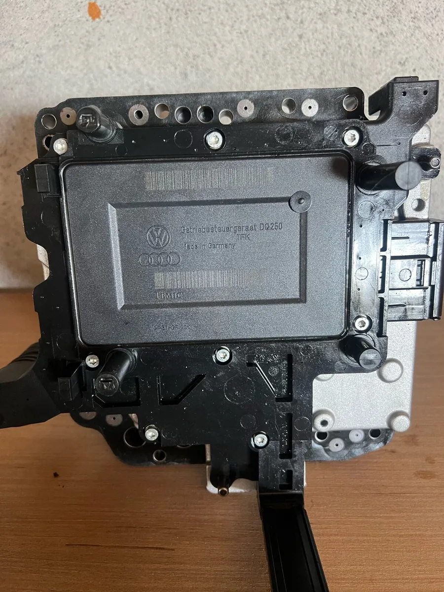 Mechatronic DQ250 Volkswagen for parts/fix - Image 2