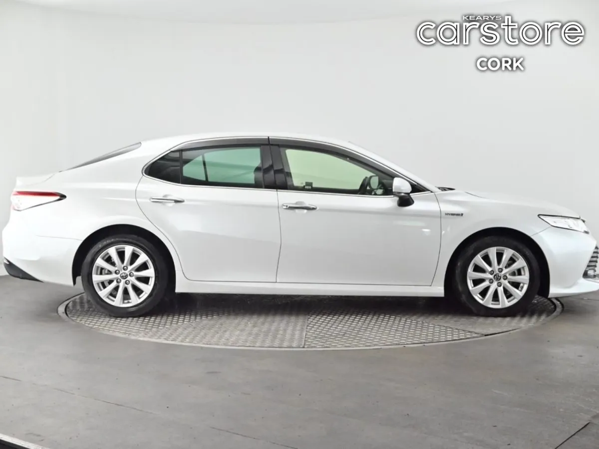 Toyota Camry Camry Axvh70 4DR Auto - Image 3