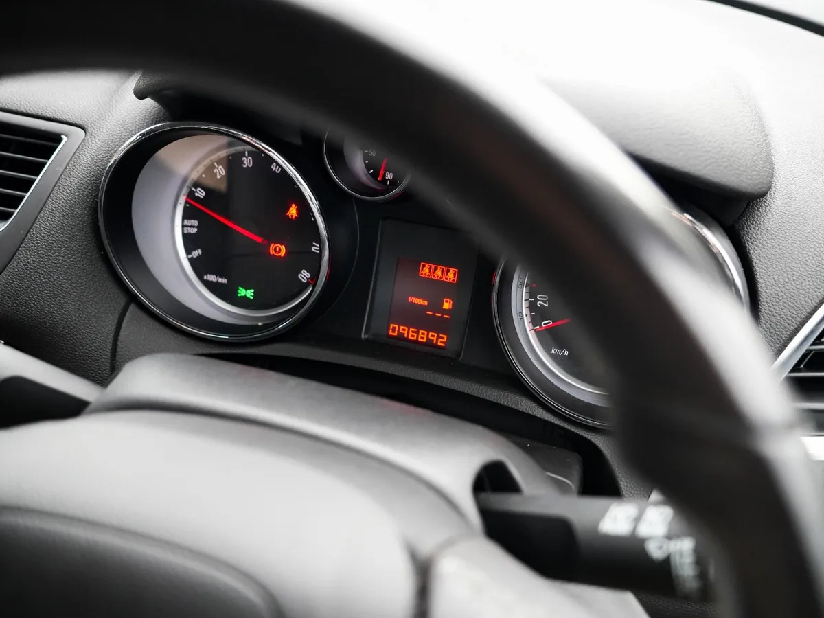 2016 Opel Mokka 1.4 Petrol Manual - Image 2