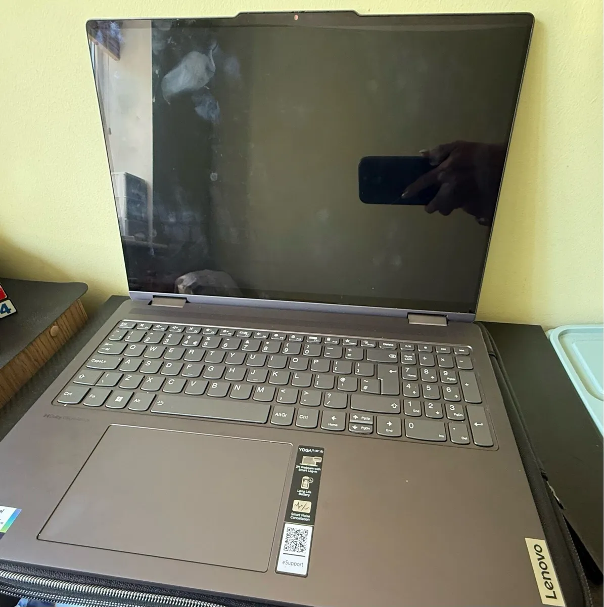 Lenovo Yoga 7i 16 inch - Image 2