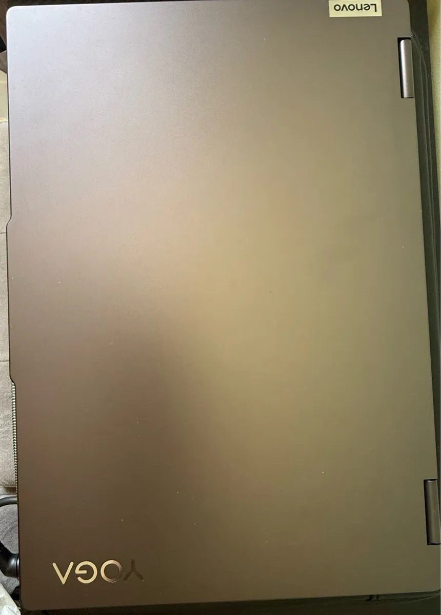 Lenovo Yoga 7i 16 inch - Image 3