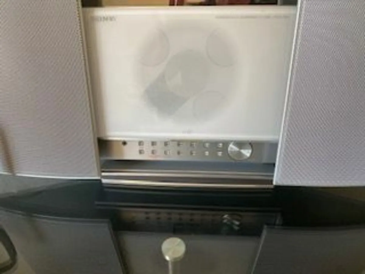 Sony Micro HiFi Component System CMT-L7HD - Image 2