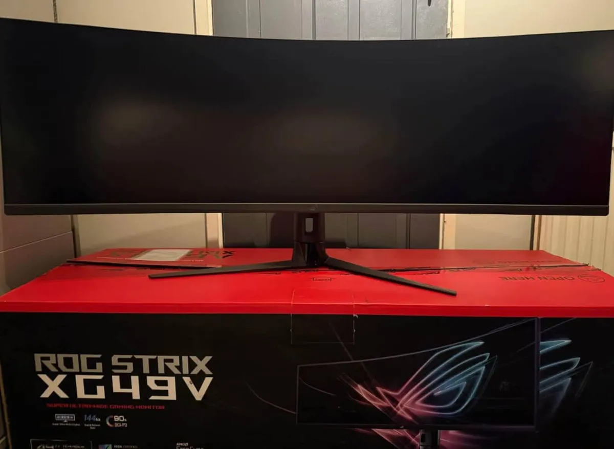 Asus ROG STRIX XG49V 49” curved gaming monitor 144 - Image 1