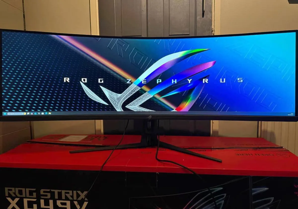 Asus ROG STRIX XG49V 49” curved gaming monitor 144 - Image 3