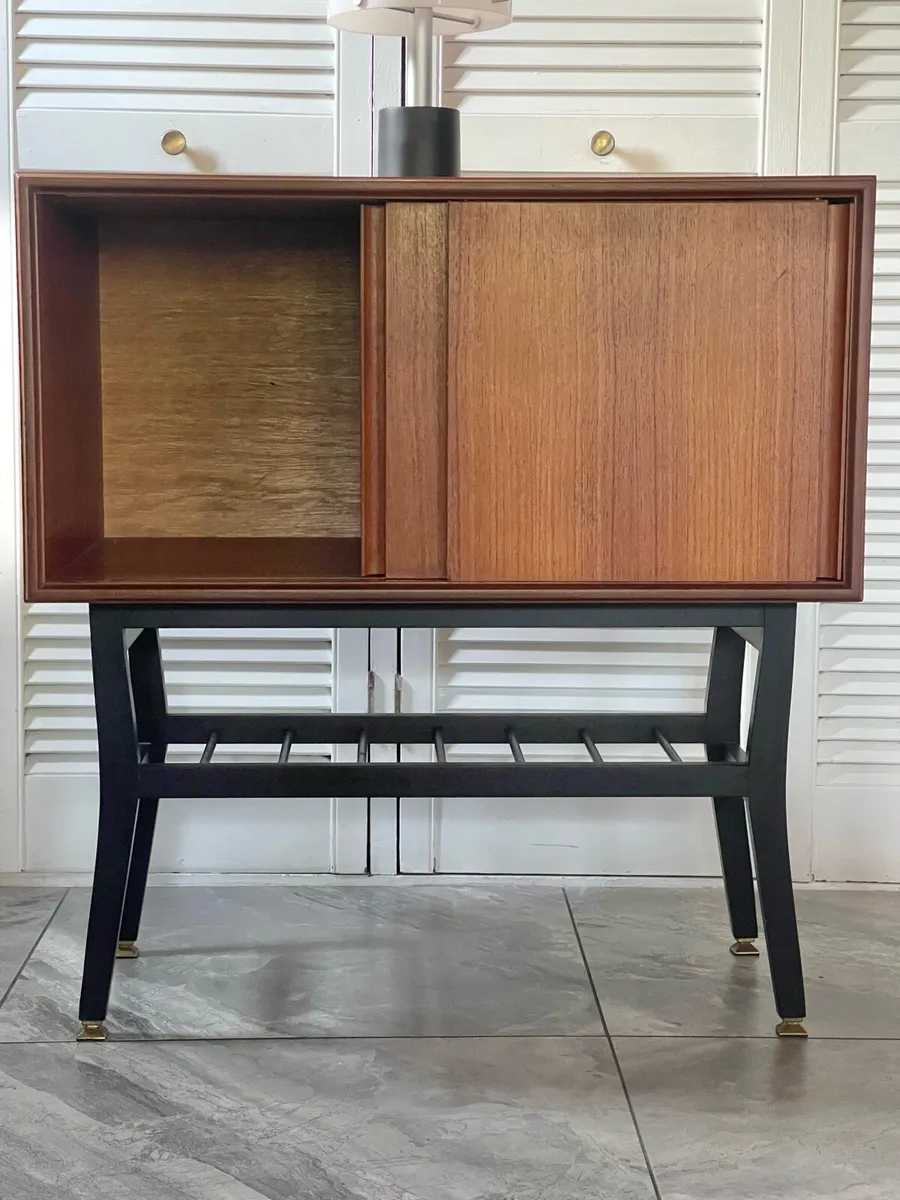 Mid century G Plan media chest - Image 1