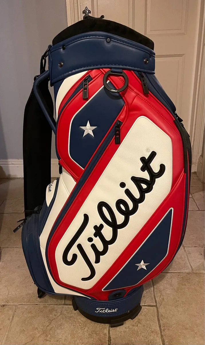 Titleist Golf Bag - Image 1
