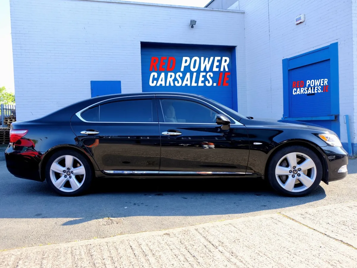 Lexus LS600HL 4WD 2008 -LOW KM - Image 2