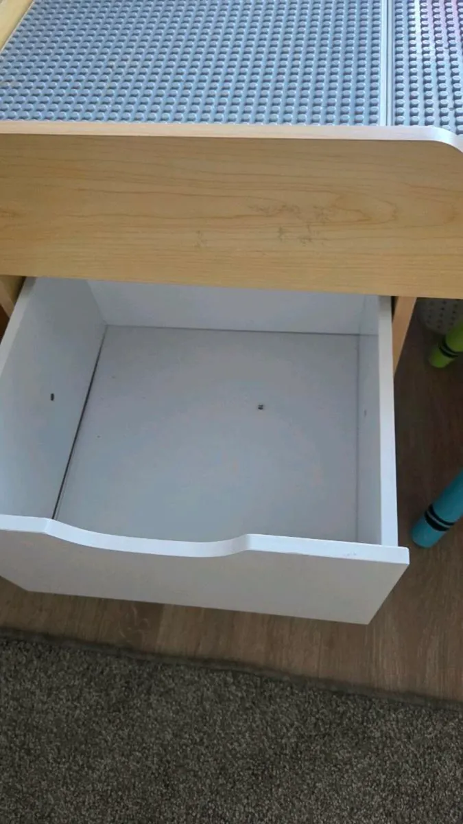 Lego Table - Image 2