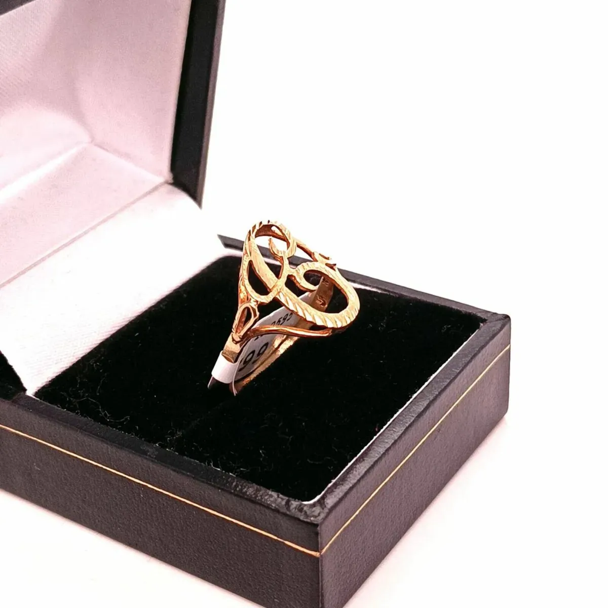 C Letter Ring, 10 k Yellow Gold - Image 1