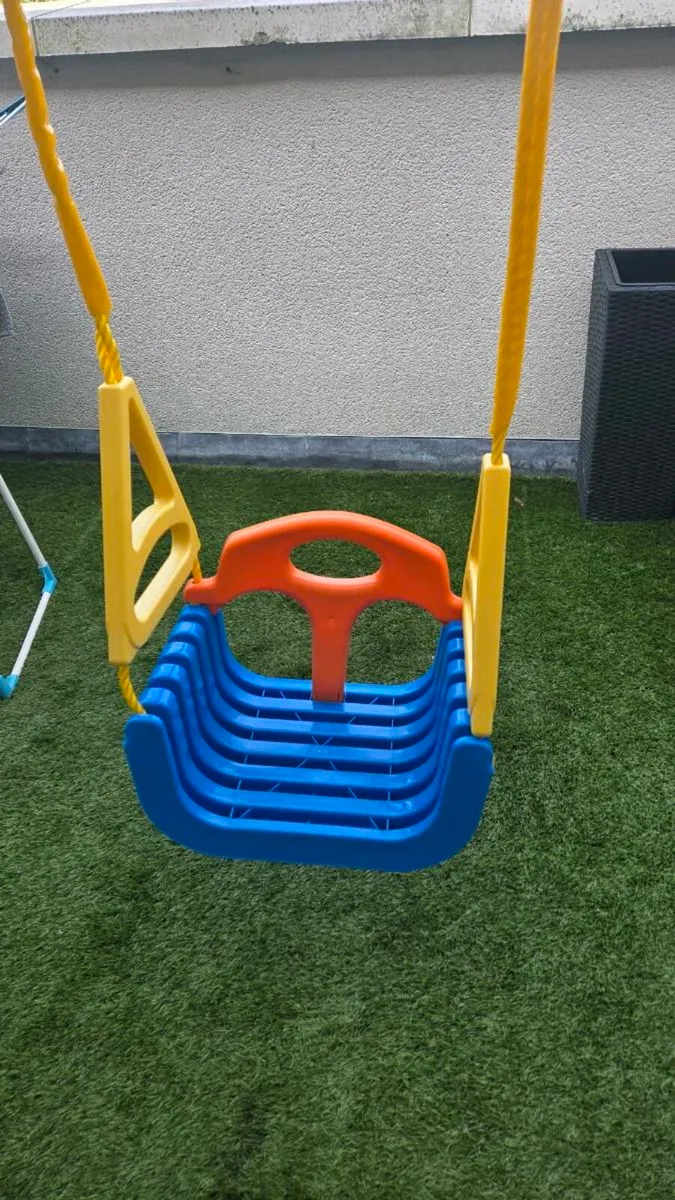 Baby Swing - Image 2
