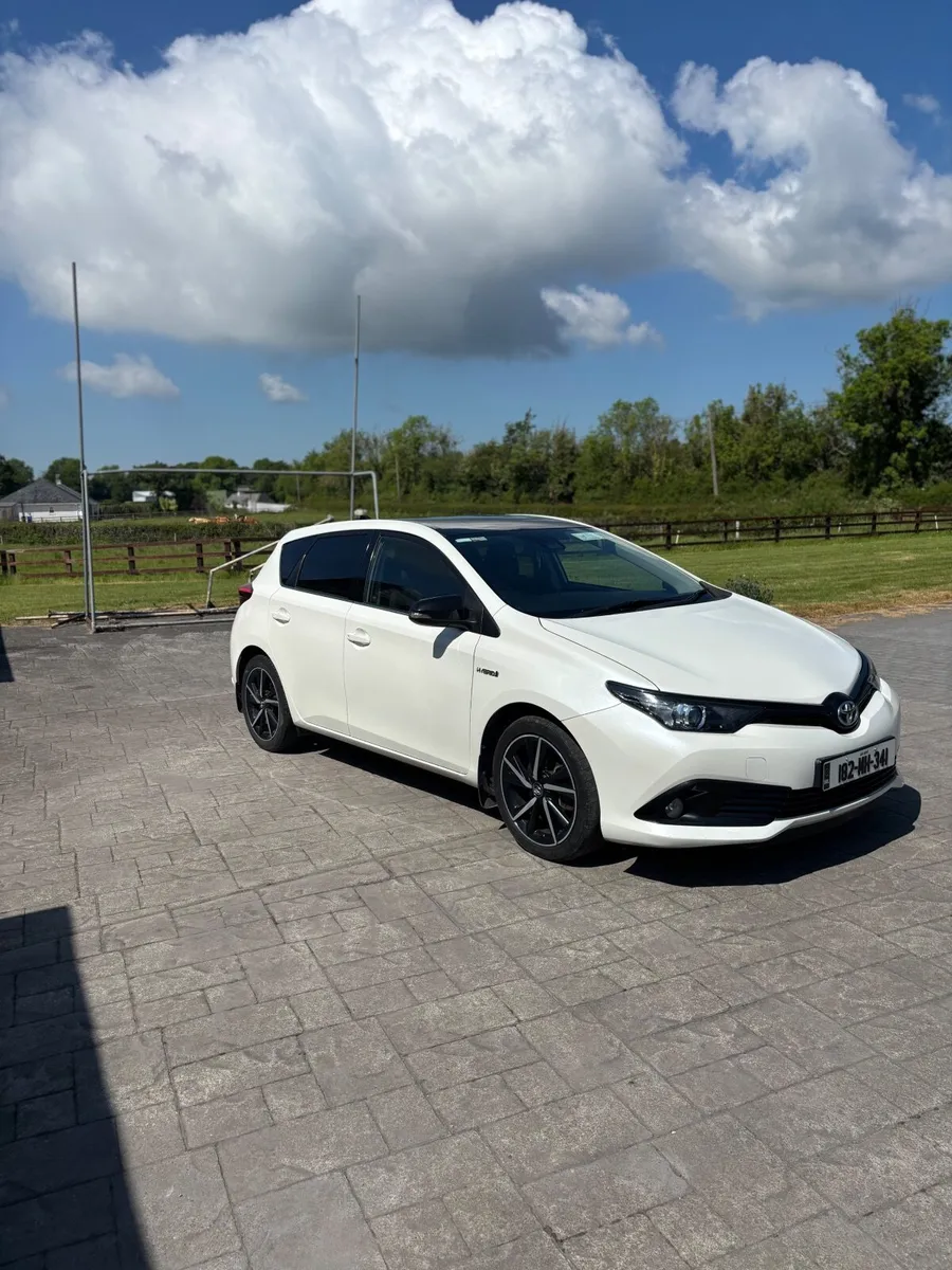 Toyota Auris 2018 - Image 1