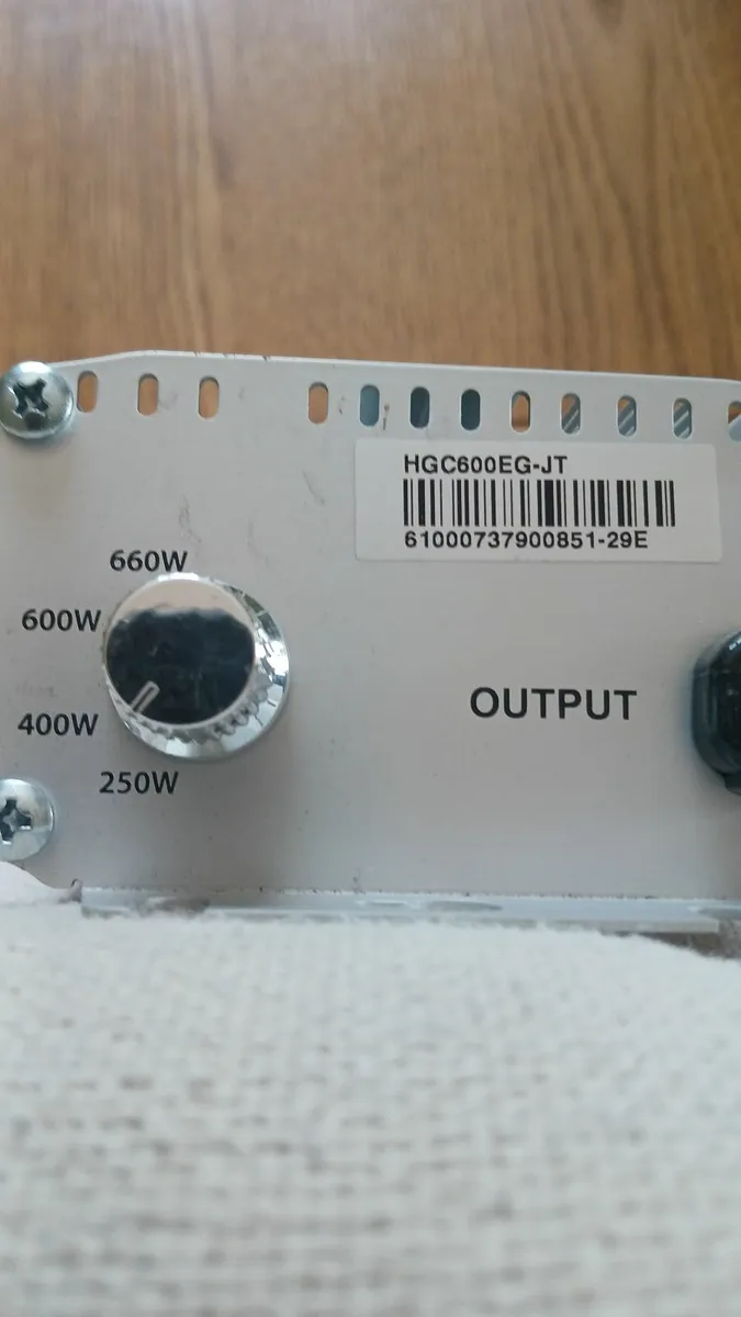 Grow Light set with 600w ballast and bulb - Image 2
