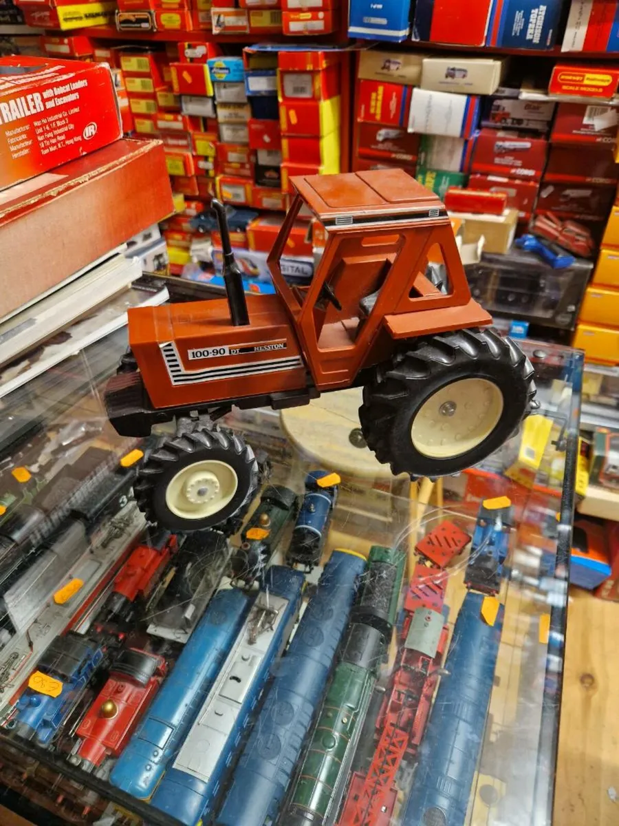 Corgi ERTL Fiat Tractor 1.16 Scale - Image 2