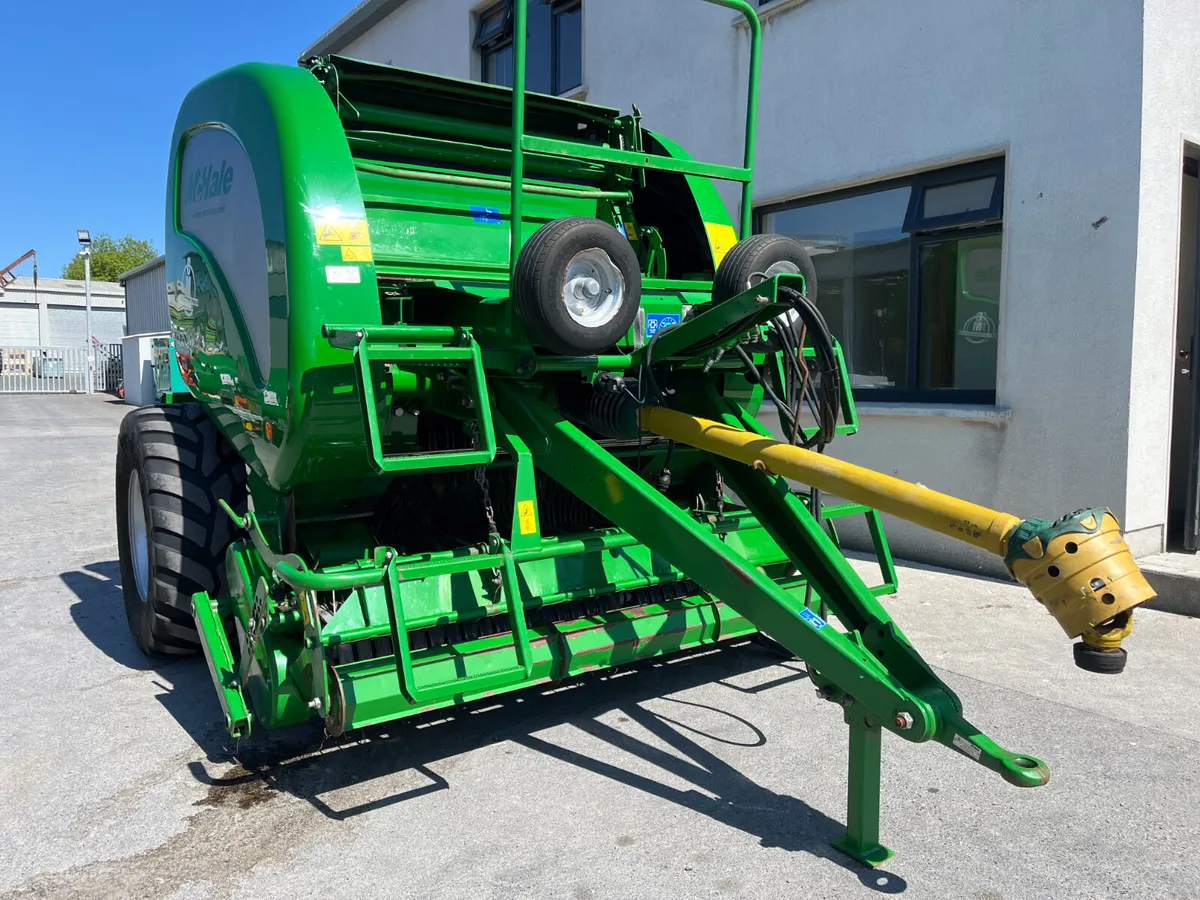 2020 McHale F5500 (40 K BALES) - Image 2