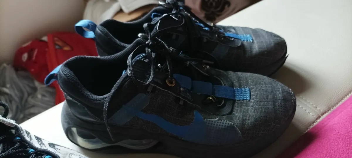Shoes / Trainers for kids - Image 3