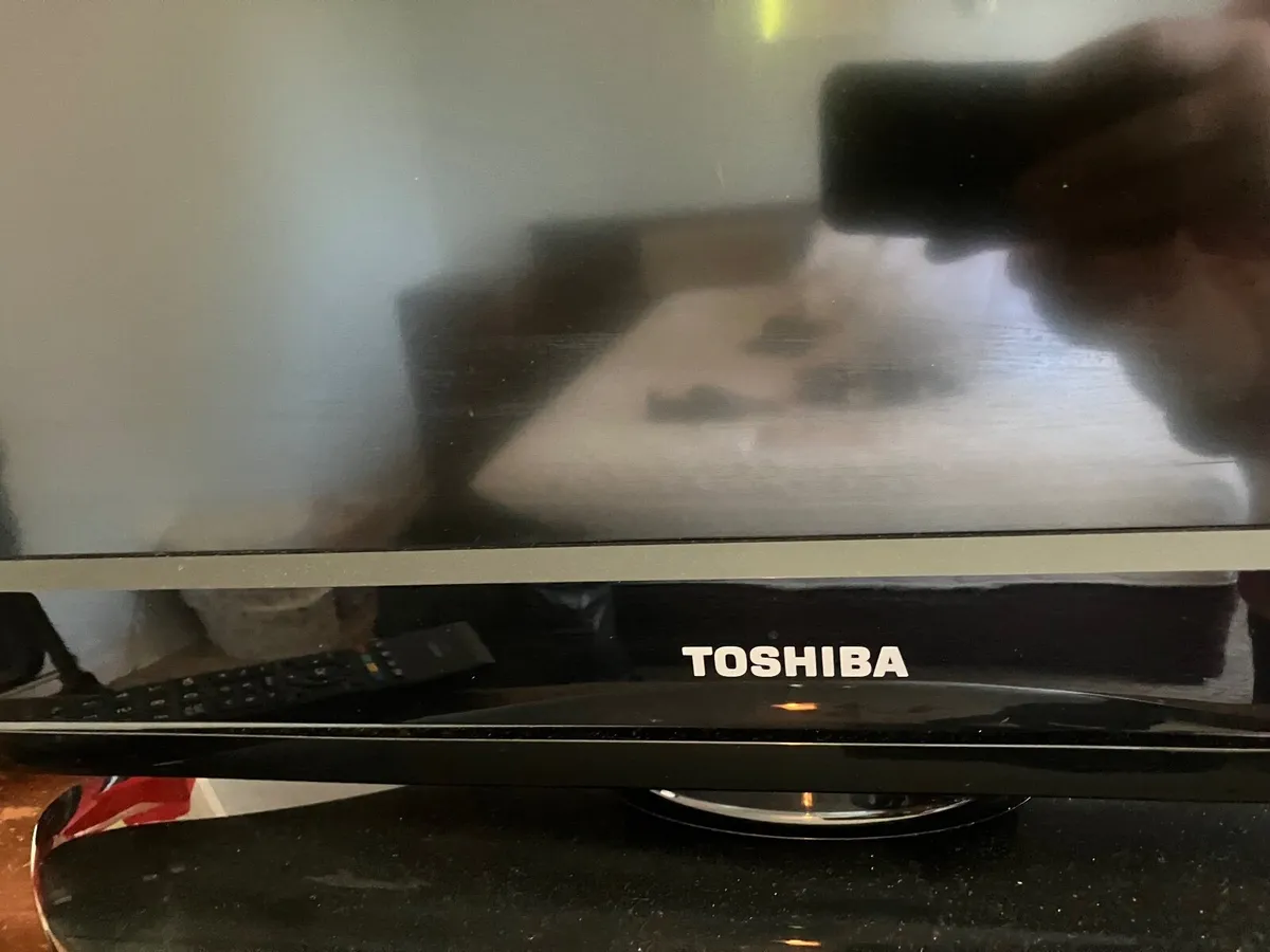 Toshiba Tv - Image 4