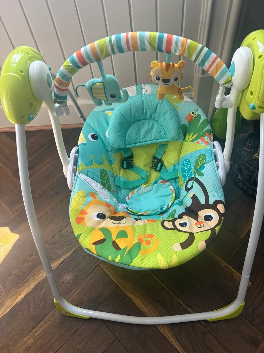 Baby swing chair - Image 1