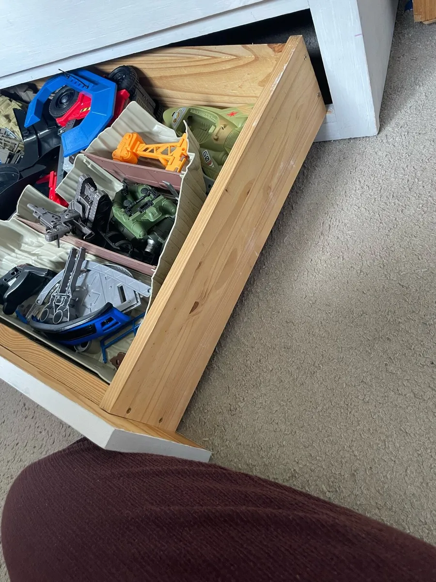 Single bed - Image 3