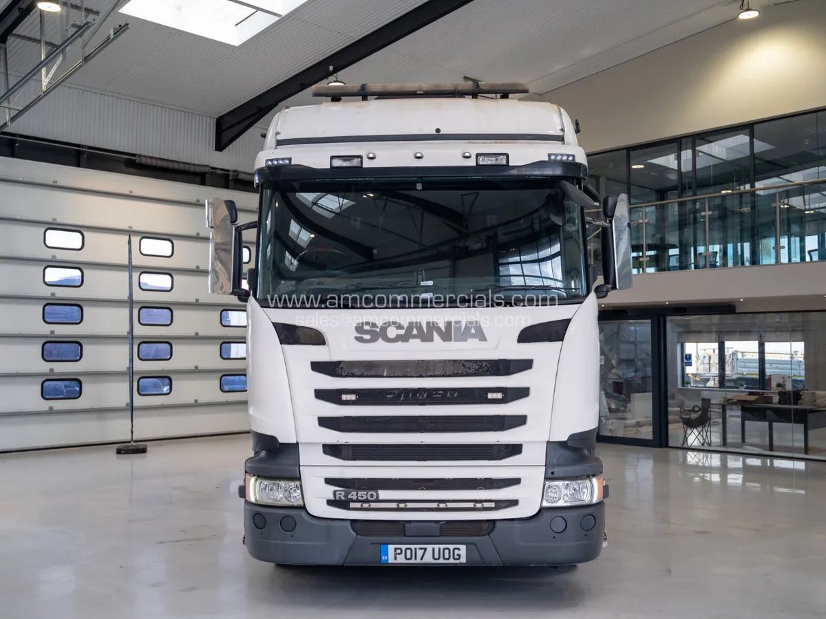 2017 (17) Scania R450 6X2 Tag Axle - Image 2