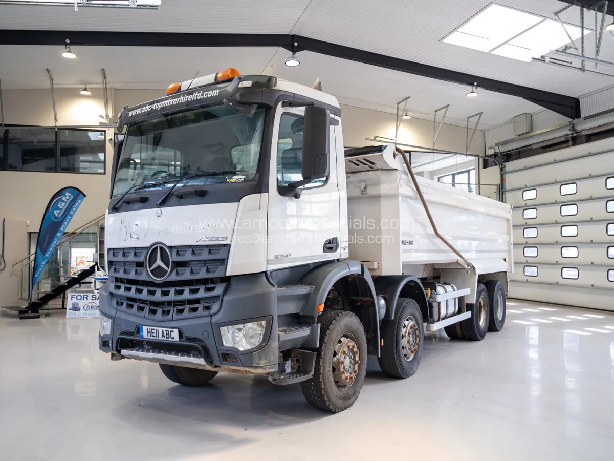2016 Merceds Arocs 3236 Tipper 8X4 - Image 4