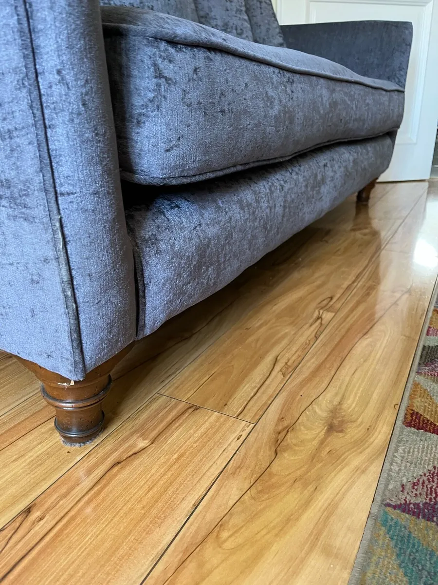 3 Seater Sofa - Image 3