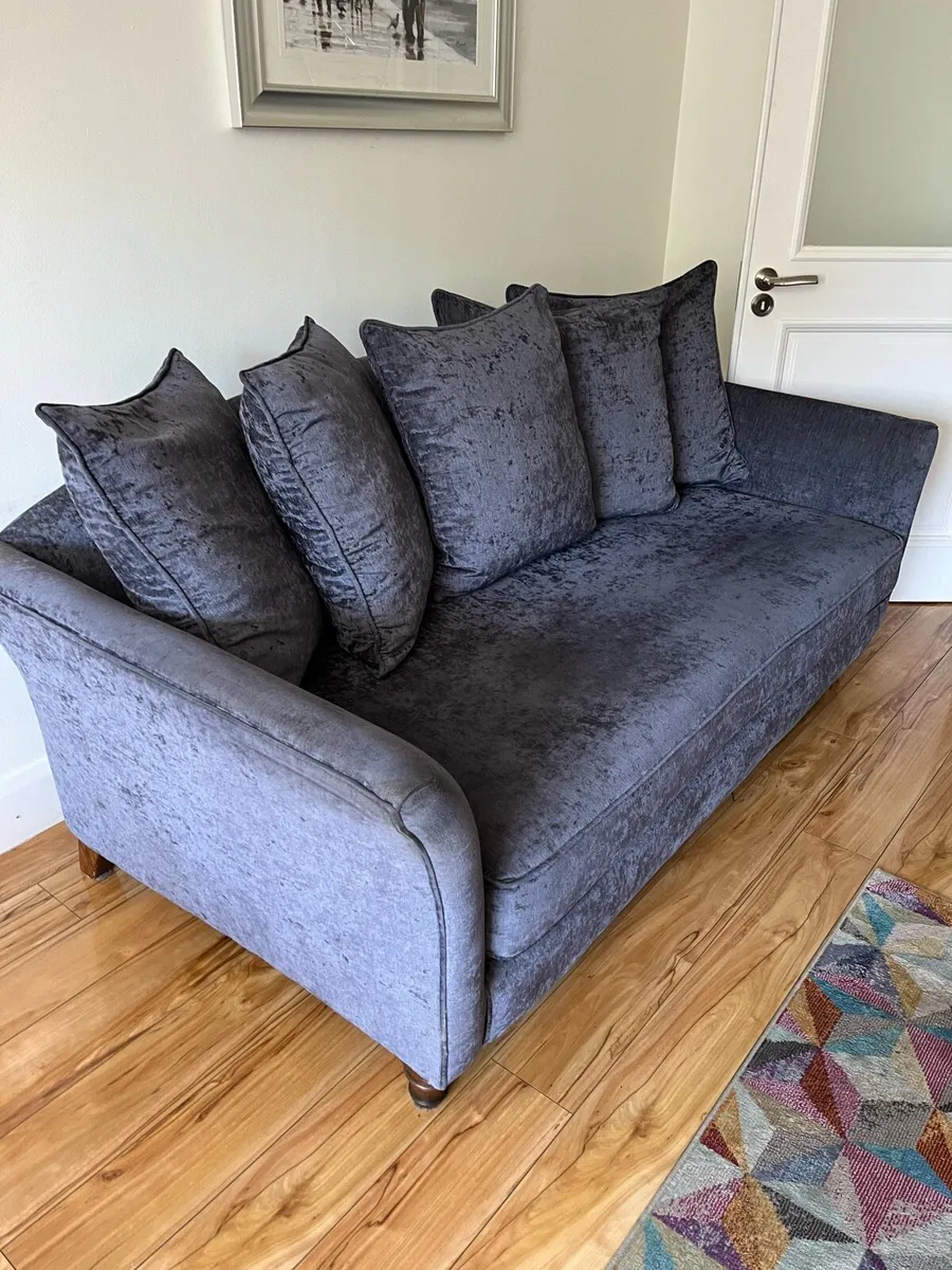3 Seater Sofa - Image 4