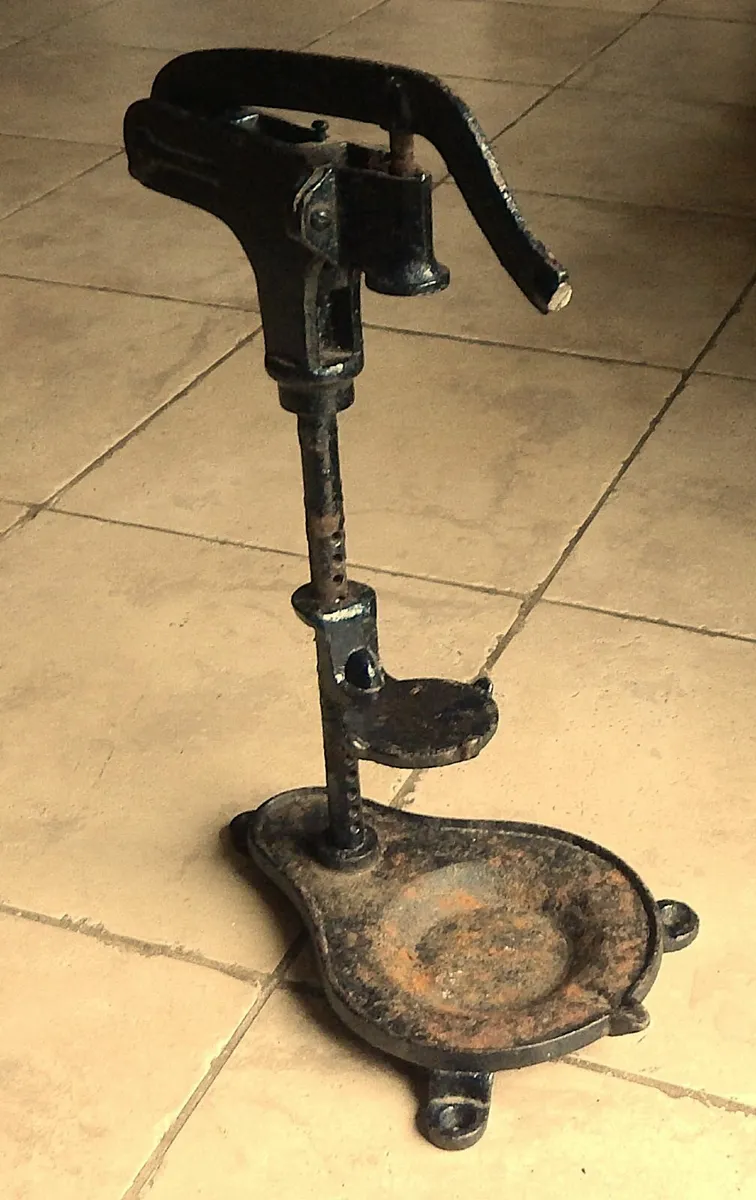 Antique Cast Iron Wine Corker - Image 2