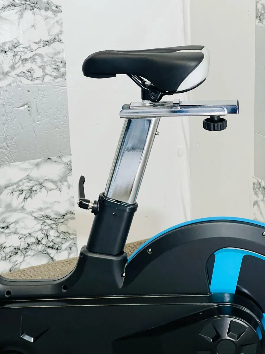 LARGE EXERCISE SPIN BIKE 20KG WHEEL GREAT CONDTION - Image 3