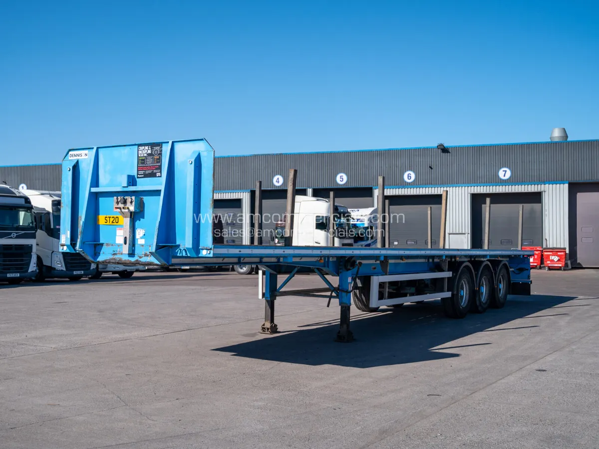 2015 Dennison Flatbed 3 Axle Trailer - Image 3