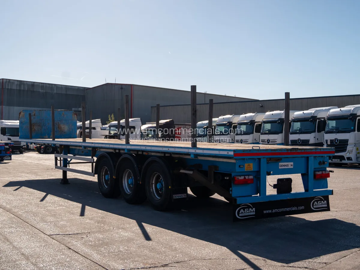 2015 Dennison Flatbed 3 Axle Trailer - Image 4