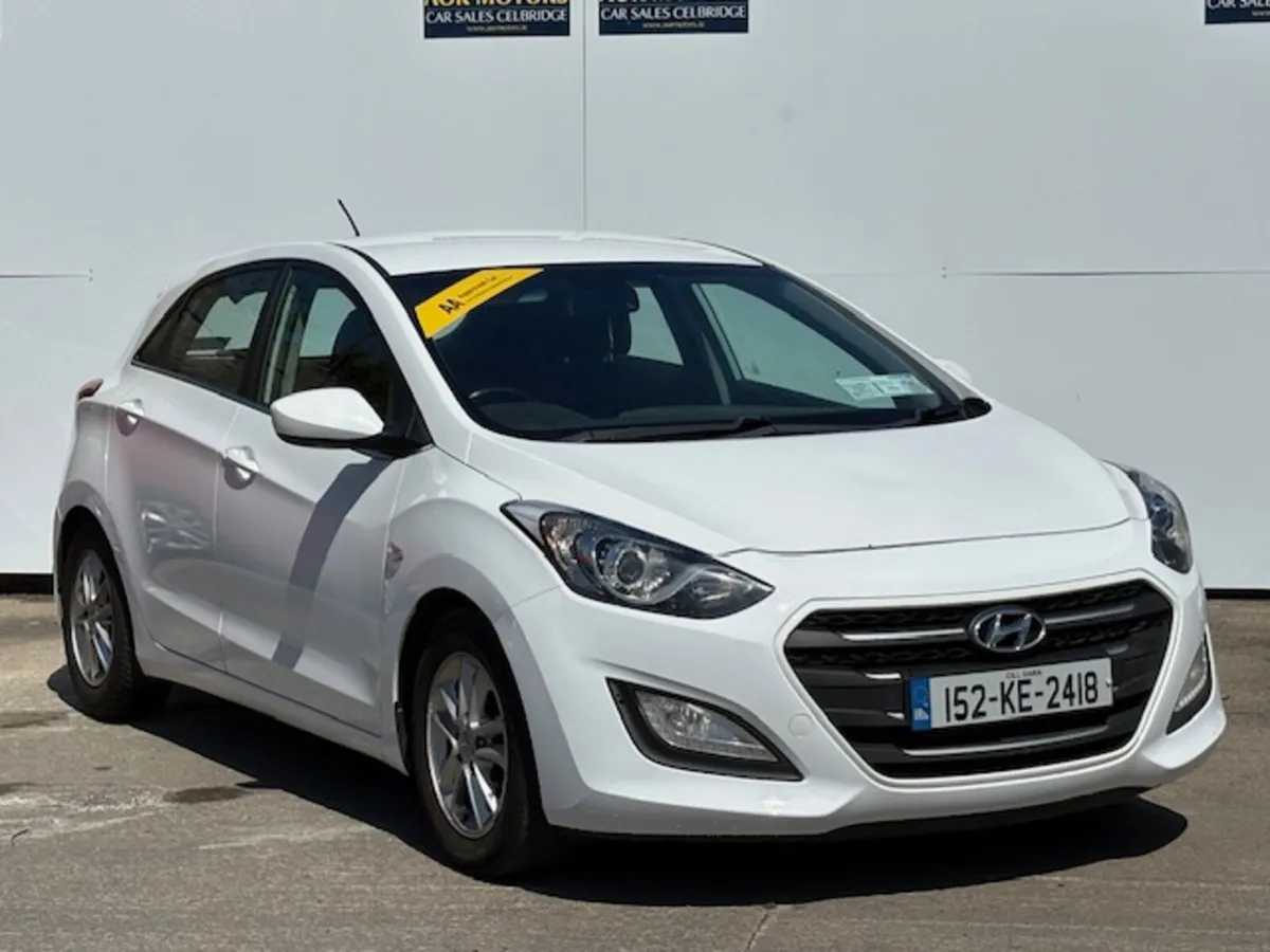 Hyundai i30 2015 DIESEL SE NCT 2026 - Image 2