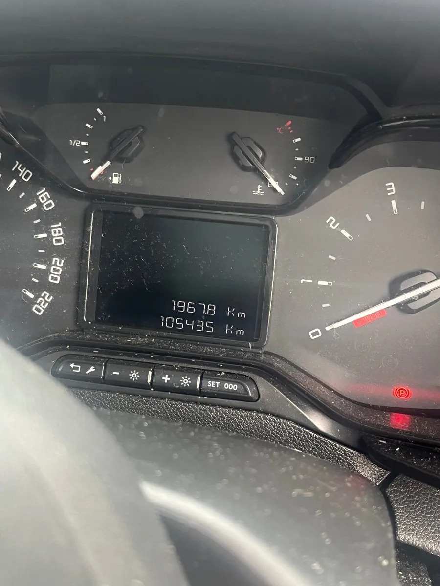 Toyota Proace 2020 - Image 2