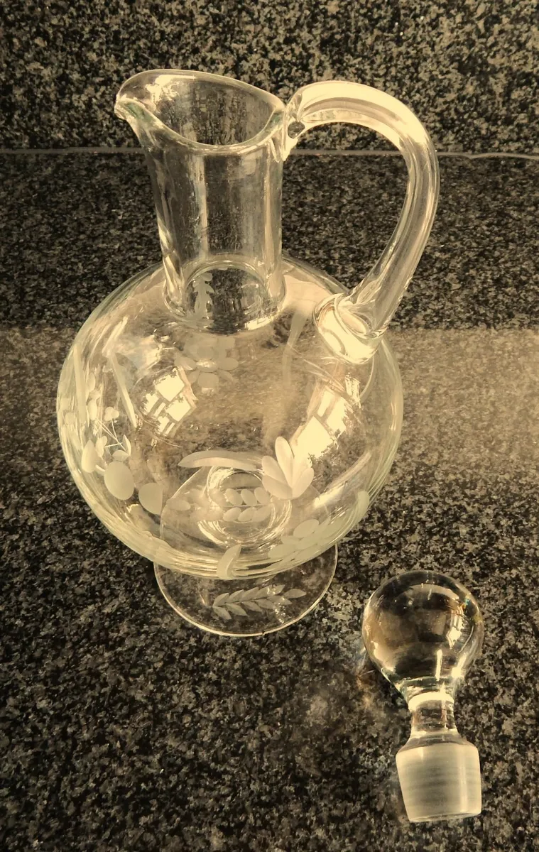 Handmade Glass Claret Decanter - Image 1