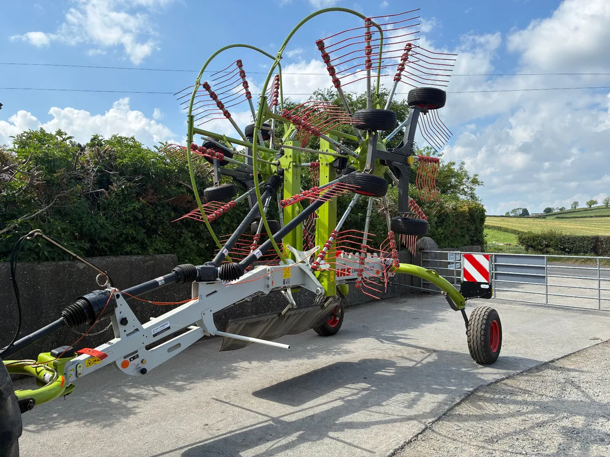 Claas 2600 Rake - Image 2